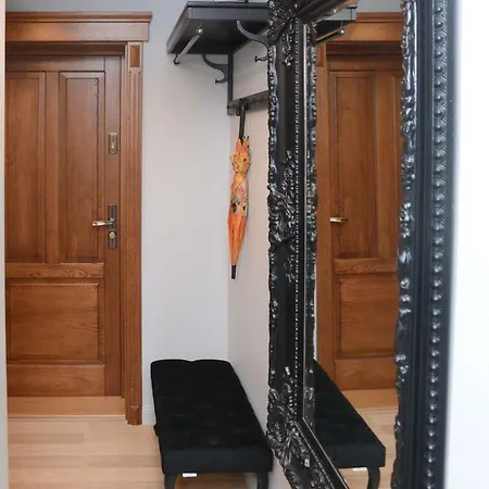 Quality Apartments-apartament Elegance-old Town Apartamento